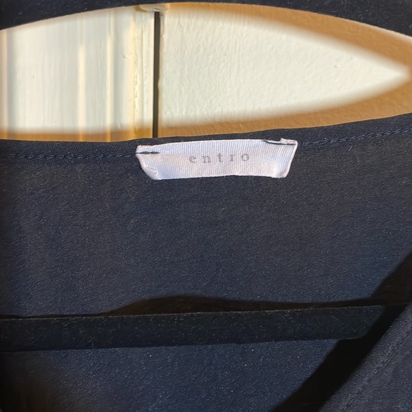 Entro Black low high top bishop sleeves size L - Picture 3 of 11